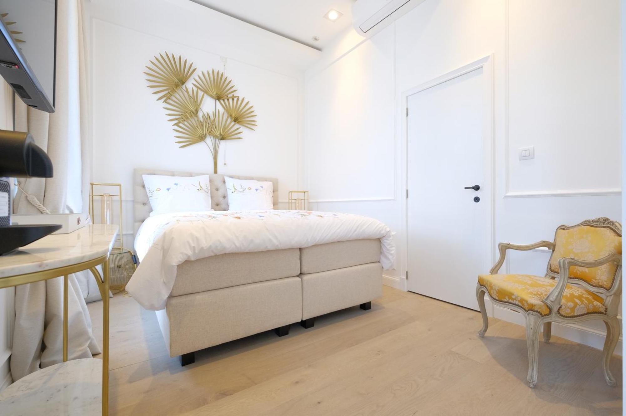 Room Jade - La Maison De La Duchesse De La Valliere - Parking Prive モンス エクステリア 写真